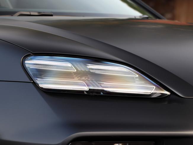 PORSCHE Macan Photo 13