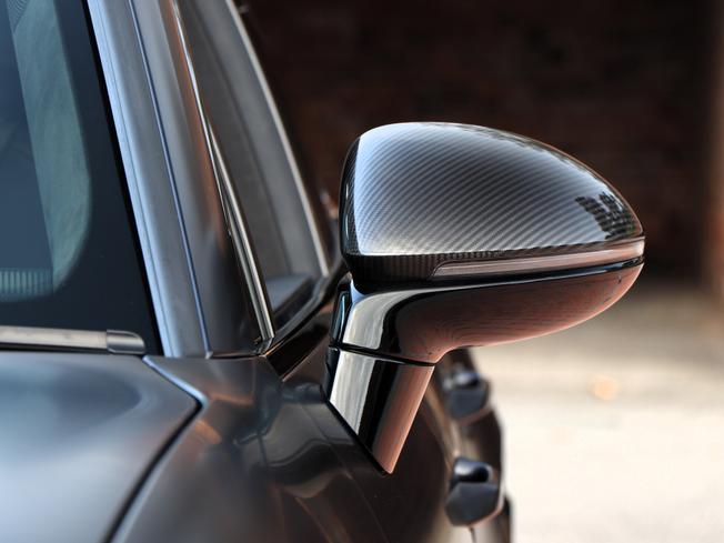 PORSCHE Macan Photo 15