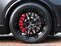 PORSCHE Macan Photo 4
