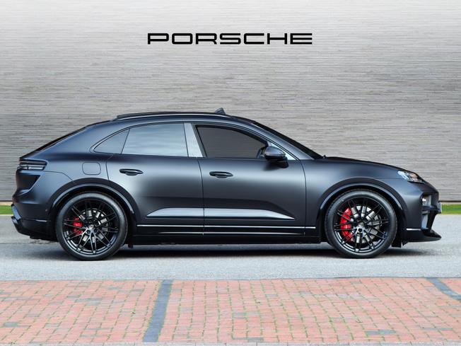 PORSCHE Macan Photo 5