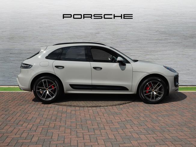 PORSCHE Macan Photo 5
