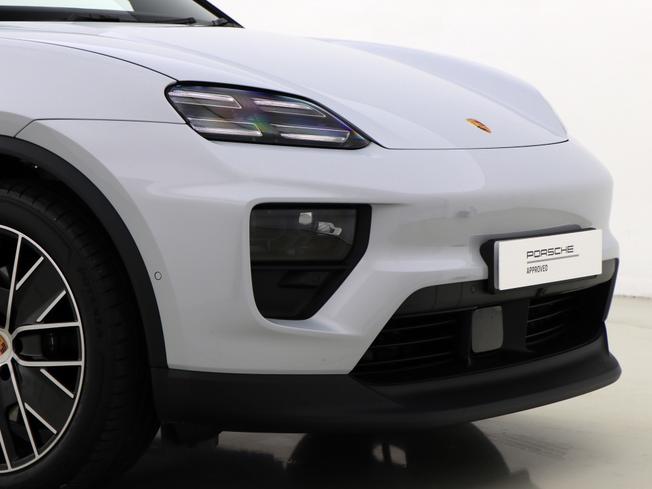 PORSCHE Macan Photo 10