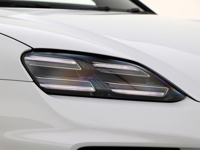 PORSCHE Macan Photo 13