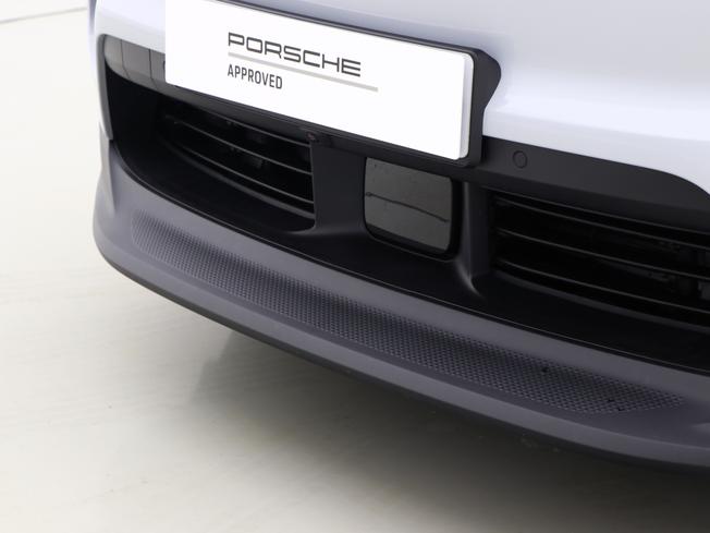 PORSCHE Macan Photo 16