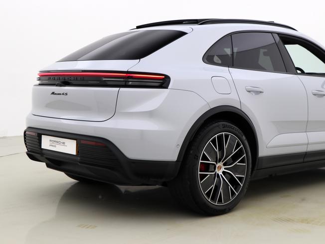 PORSCHE Macan Photo 25