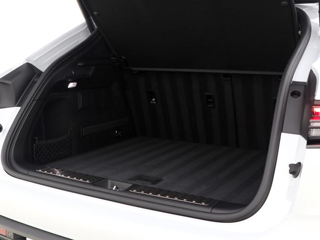 PORSCHE Macan Photo 27