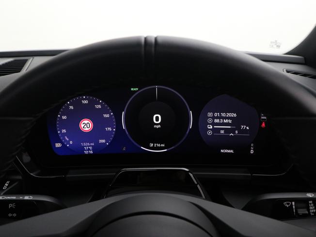 PORSCHE Macan Photo 44
