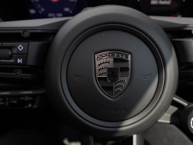 PORSCHE Macan Photo 24