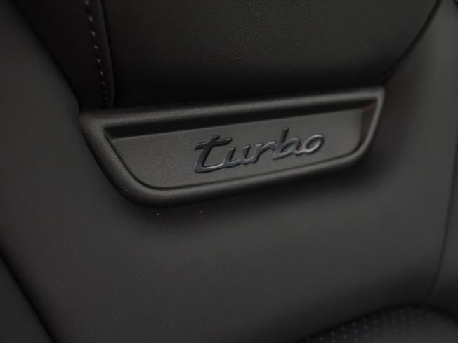 PORSCHE Macan Photo 28
