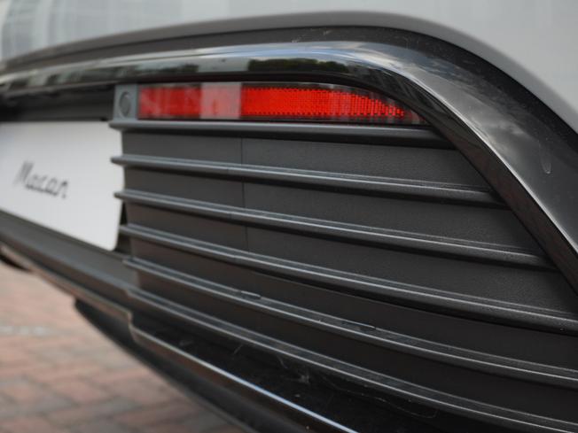 PORSCHE Macan Photo 47