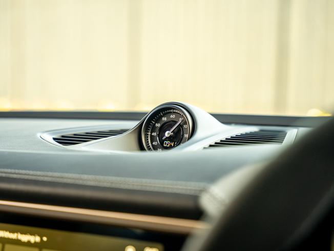 PORSCHE Macan Photo 20