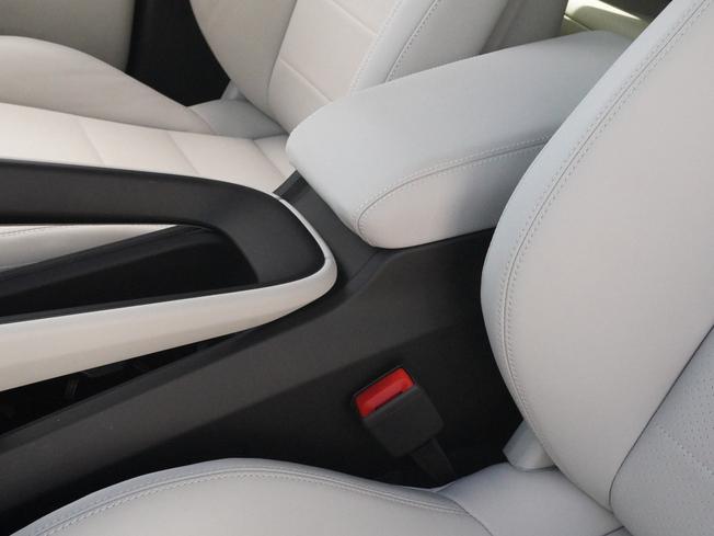 PORSCHE Macan Photo 18