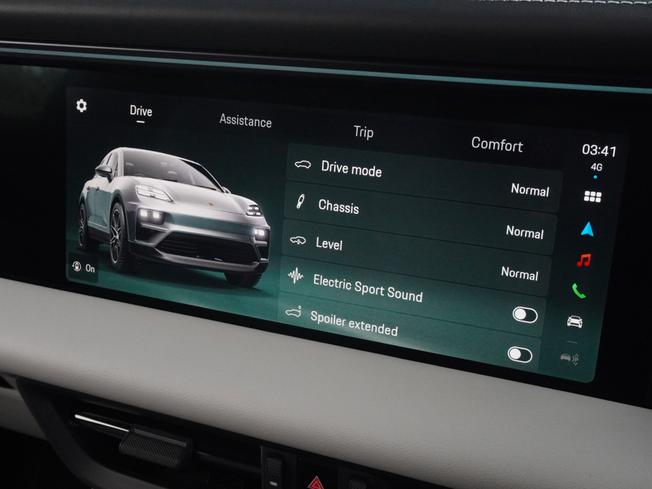 PORSCHE Macan Photo 25