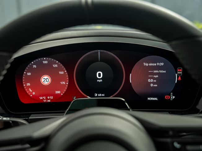PORSCHE Macan Photo 20