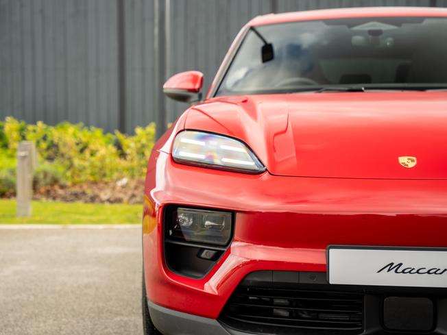 PORSCHE Macan Photo 34