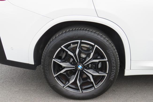 BMW X4 Photo 11