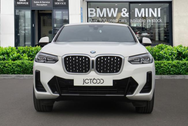 BMW X4 Photo 4
