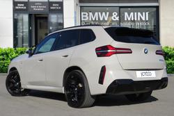 BMW X3 Photo 2