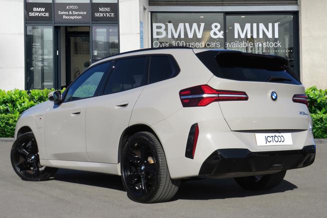 BMW X3 Photo 2