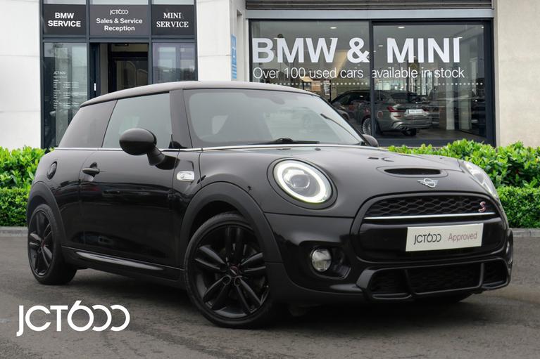 Used 2018 MINI Hatchback COOPER S Midnight Black at JCT600