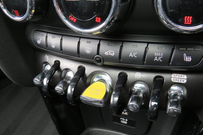 MINI Electric Hatch Photo 29