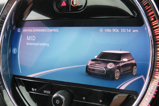 MINI Electric Hatch Photo 34