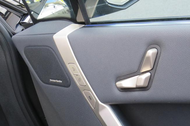 BMW Ix Photo 11