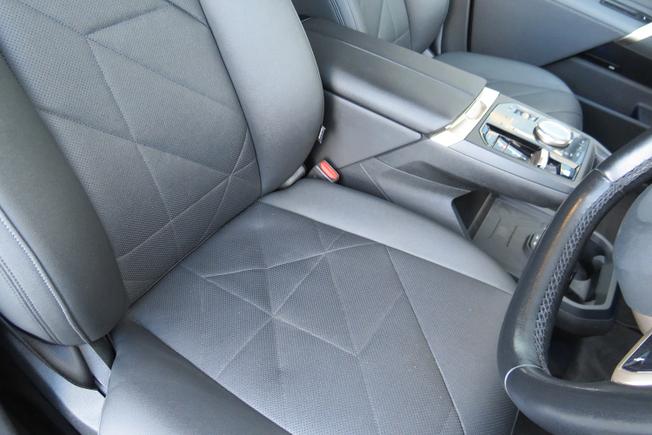 BMW Ix Photo 14
