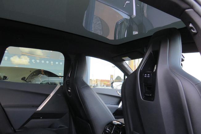 BMW Ix Photo 17
