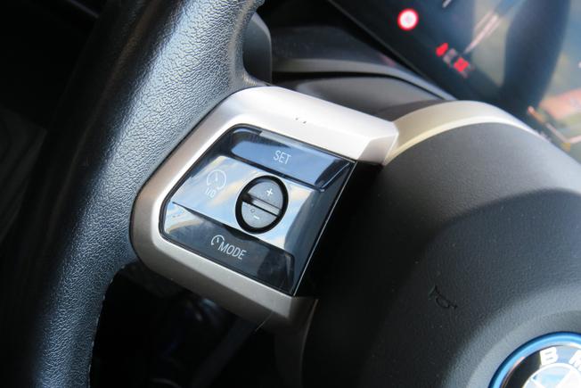 BMW Ix Photo 33