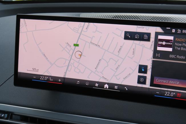 BMW Ix Photo 15