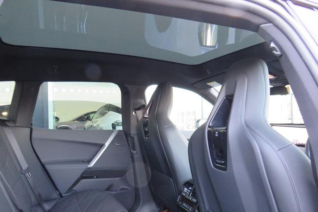 BMW Ix Photo 28