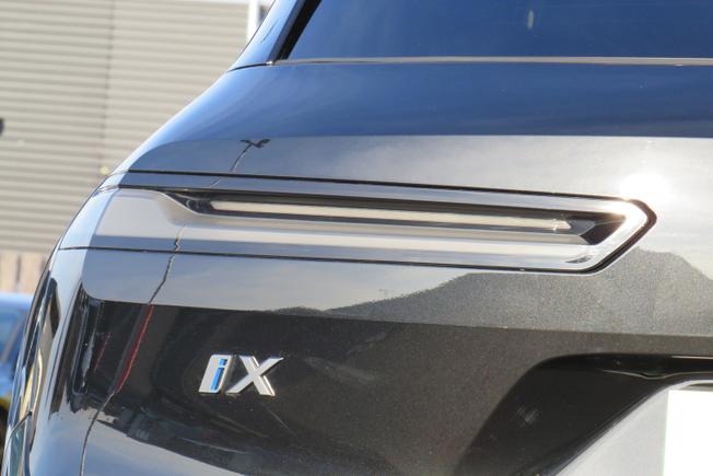 BMW Ix Photo 40
