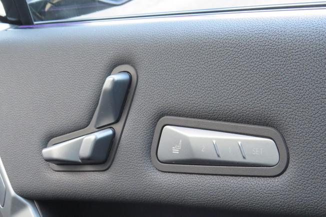 BMW Ix Photo 9