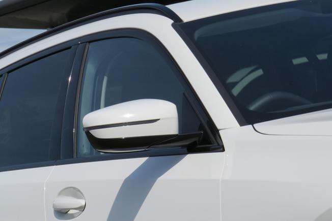 BMW 3 Series Photo 22