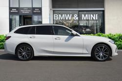 BMW 3 Series Photo 3