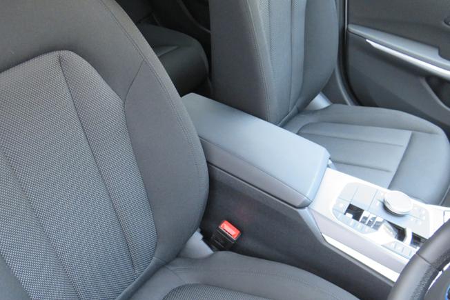 BMW 3 Series Photo 32