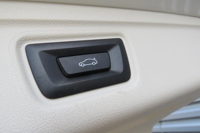 BMW 3 Series Photo 38