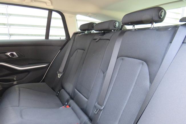 BMW 3 Series Photo 40
