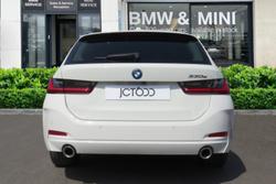 BMW 3 Series Photo 5