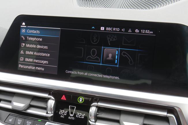 BMW 3 Series Photo 12