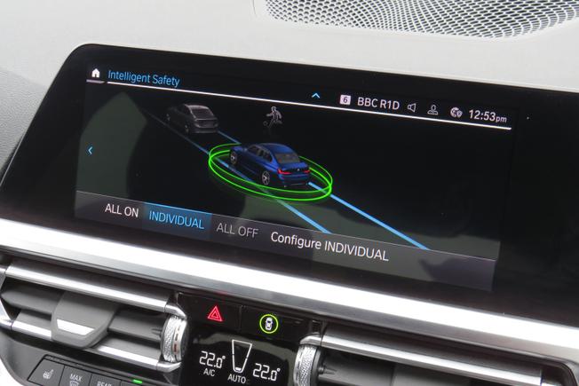 BMW 3 Series Photo 15