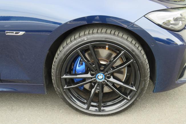 BMW 3 Series Photo 26