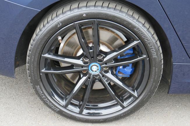 BMW 3 Series Photo 27