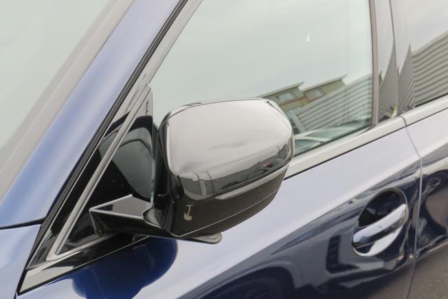 BMW 3 Series Photo 37