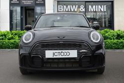 MINI Hatch Photo 4