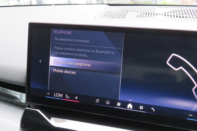 BMW 5 Series Photo 35