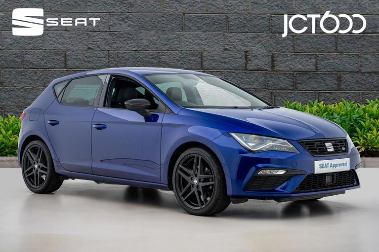 Used 2020 SEAT Leon 1.5 TSI EVO FR Black Edition Hatchback 5dr Petrol Manual Euro 6 (s/s) (150 ps) Blue at JCT600