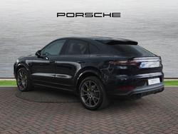 PORSCHE Cayenne Photo 2