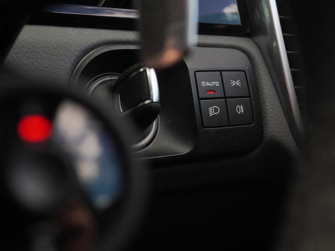 PORSCHE Cayenne Photo 32